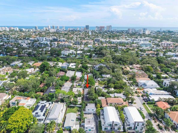 111 NE 17th Avenue, Fort Lauderdale FL 33301