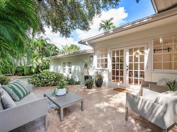 111 NE 17th Avenue, Fort Lauderdale FL 33301