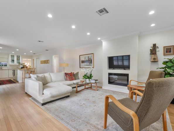 111 NE 17th Avenue, Fort Lauderdale FL 33301