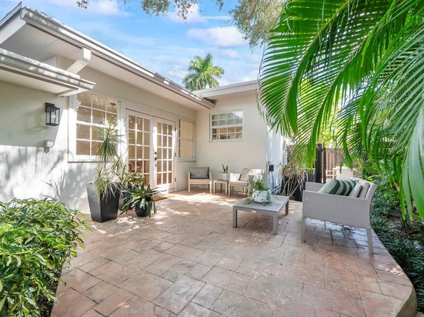 111 NE 17th Avenue, Fort Lauderdale FL 33301