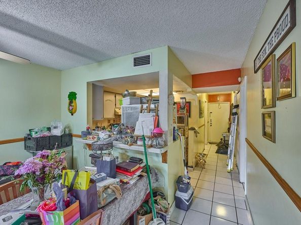 3253 Riverside Dr D301, Coral Springs FL 33065