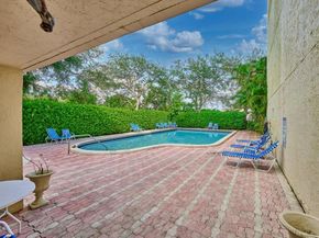 3253 Riverside Dr D301, Coral Springs FL 33065