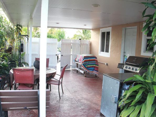 1402 S C Street, Lake Worth Beach FL 33460