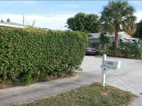 1402 S C Street, Lake Worth Beach FL 33460