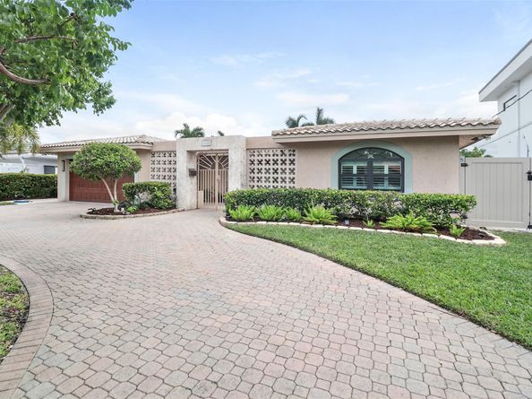 2622 NE 4th St, Pompano Beach FL 33062