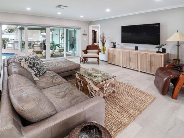 2622 NE 4th St, Pompano Beach FL 33062