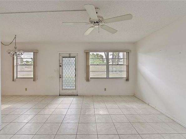 167 Grantham 167, Deerfield Beach FL 33442