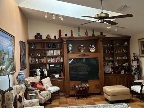 7009 Golf Pointe Circle, Tamarac FL 33321