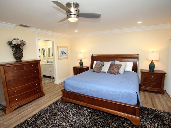 67 Balfour Rd, Palm Beach Gardens FL 33418