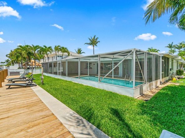 718 Shore Drive, Boynton Beach FL 33435