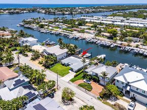 718 Shore Drive, Boynton Beach FL 33435