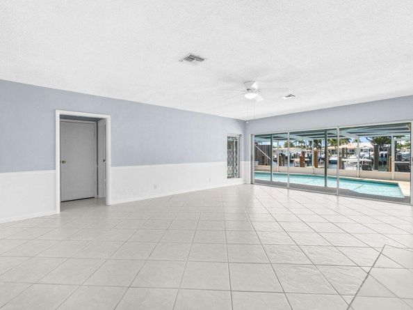 718 Shore Drive, Boynton Beach FL 33435