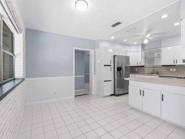 718 Shore Drive, Boynton Beach FL 33435