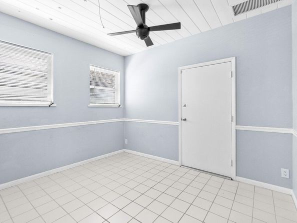 718 Shore Drive, Boynton Beach FL 33435