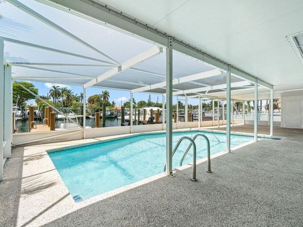 718 Shore Drive, Boynton Beach FL 33435