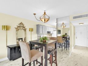 4393 Trevi Court 302, Lake Worth FL 33467