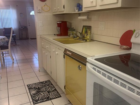 550 NW 80th Ave 105, Margate FL 33063