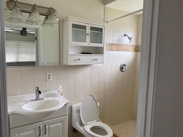 7086 Lawrence Road, Boynton Beach FL 33436