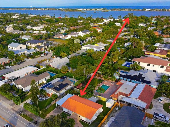 7614 S Olive Avenue, West Palm Beach FL 33405