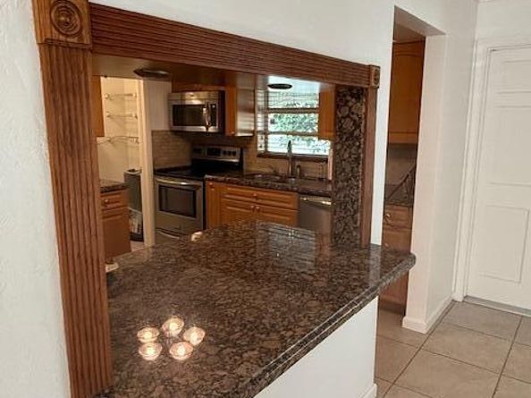 7614 S Olive Avenue, West Palm Beach FL 33405