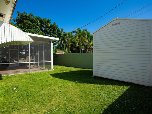 7614 S Olive Avenue, West Palm Beach FL 33405