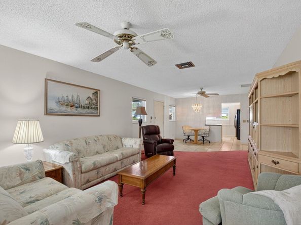 634 Hummingbird Lane, Delray Beach FL 33445