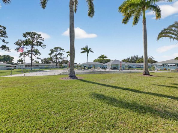 634 Hummingbird Lane, Delray Beach FL 33445