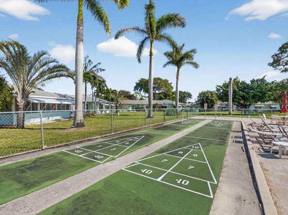 634 Hummingbird Lane, Delray Beach FL 33445