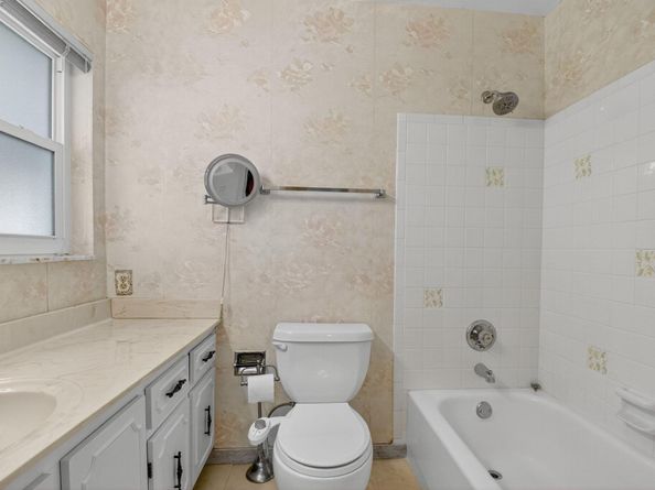 634 Hummingbird Lane, Delray Beach FL 33445