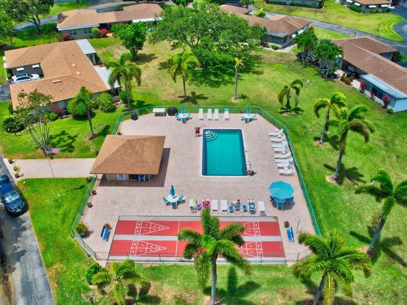 634 Hummingbird Lane, Delray Beach FL 33445