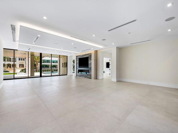 191 W Coconut Palm Road, Boca Raton FL 33432