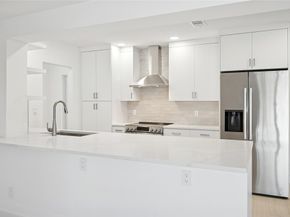 5621 NE 16th Ave, Fort Lauderdale FL 33334