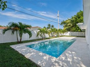 5621 NE 16th Ave, Fort Lauderdale FL 33334