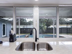 8880 SW 49th St, Cooper City FL 33328