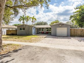 8880 SW 49th St, Cooper City FL 33328