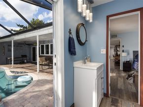 8880 SW 49th St, Cooper City FL 33328