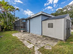 8880 SW 49th St, Cooper City FL 33328