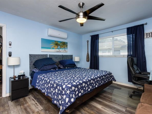 8880 SW 49th St, Cooper City FL 33328