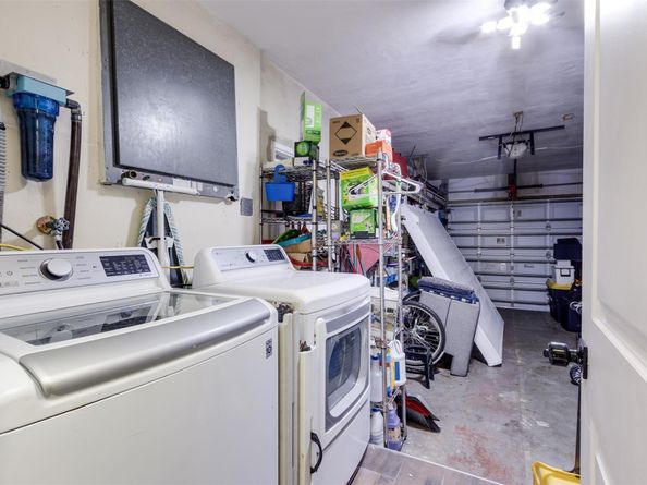 8880 SW 49th St, Cooper City FL 33328