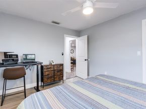 8880 SW 49th St, Cooper City FL 33328