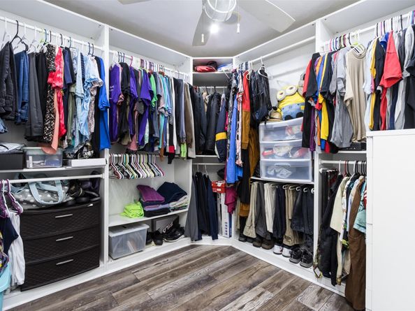 8880 SW 49th St, Cooper City FL 33328