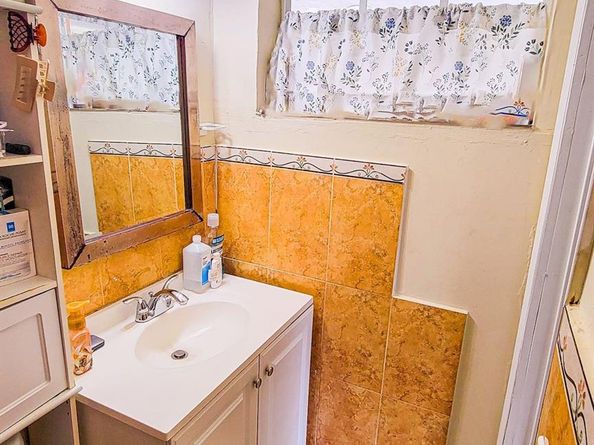 300 Long Island Ave, Fort Lauderdale FL 33312