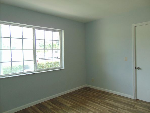 1925 NW 62nd Ter, Margate FL 33063