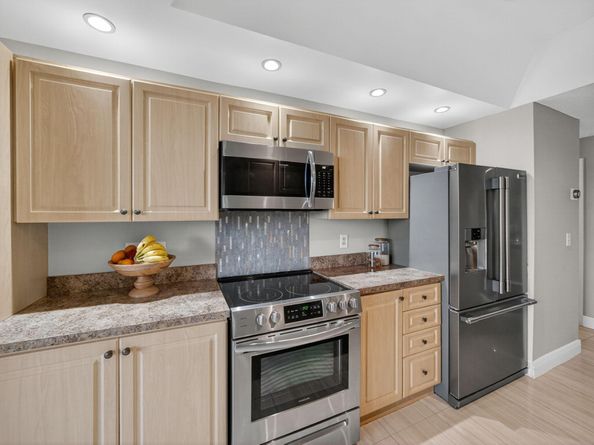 7472 La Paz Boulevard 109, Boca Raton FL 33433