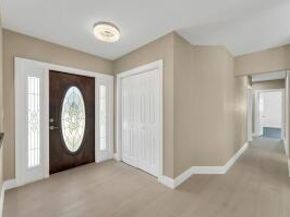 2070 NE 27th Street, Lighthouse Point FL 33064