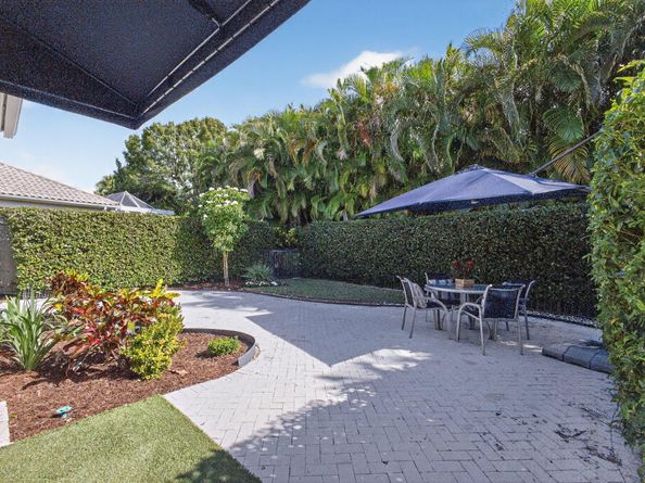 934 Augusta Pointe Drive, Palm Beach Gardens FL 33418