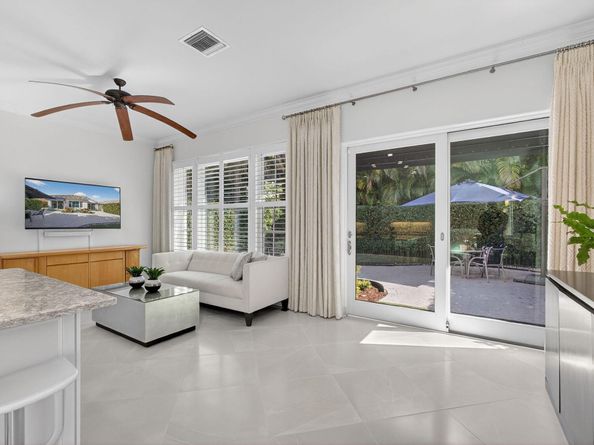 934 Augusta Pointe Drive, Palm Beach Gardens FL 33418