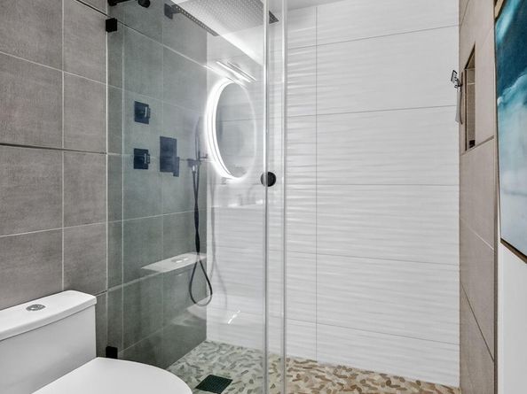 1000 Colony Point Cir 501, Pembroke Pines FL 33026