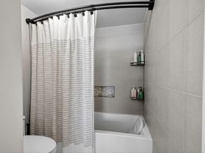 1000 Colony Point Cir 501, Pembroke Pines FL 33026