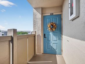 1000 Colony Point Cir 501, Pembroke Pines FL 33026